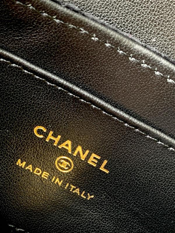 2026127215012175 550